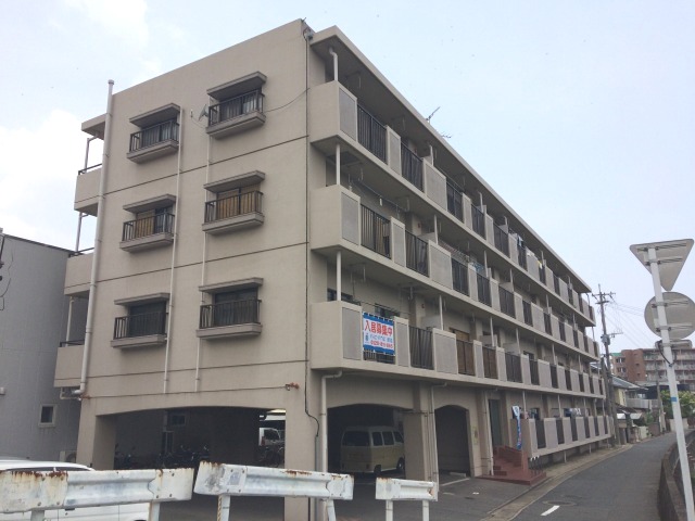 コーポのなか