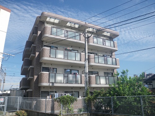 コンフォール前原