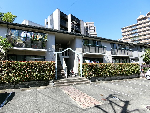 ディアス赤坂